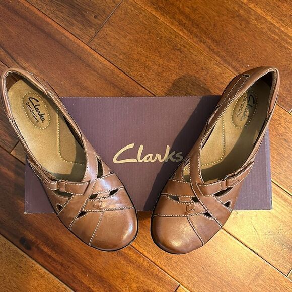 Clarks Loafer - Picture 1 of 8